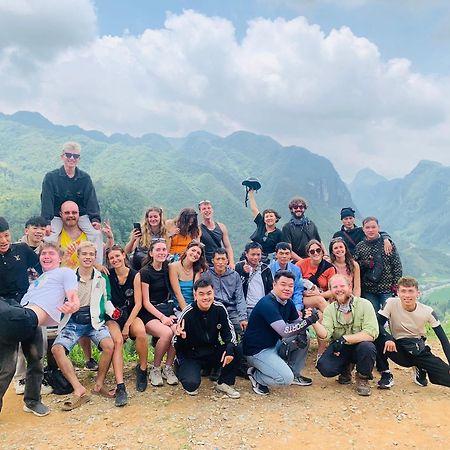 HA GIANG Safari Hostel&Group tours Extérieur photo
