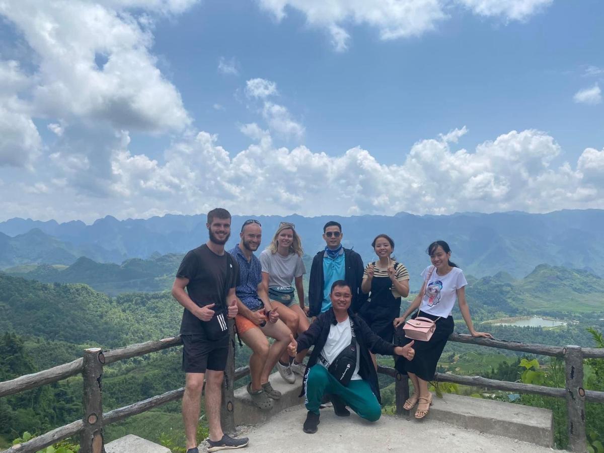 HA GIANG Safari Hostel&Group tours Extérieur photo
