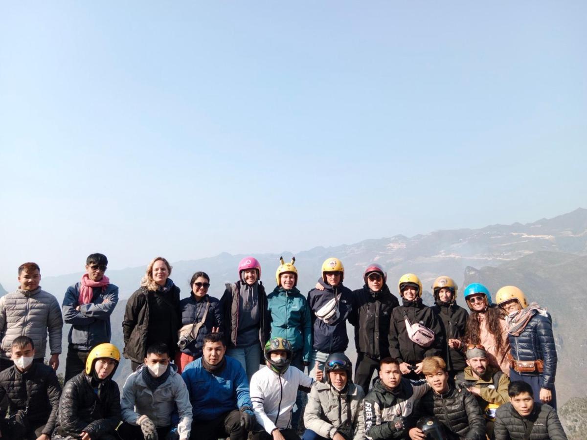 HA GIANG Safari Hostel&Group tours Extérieur photo