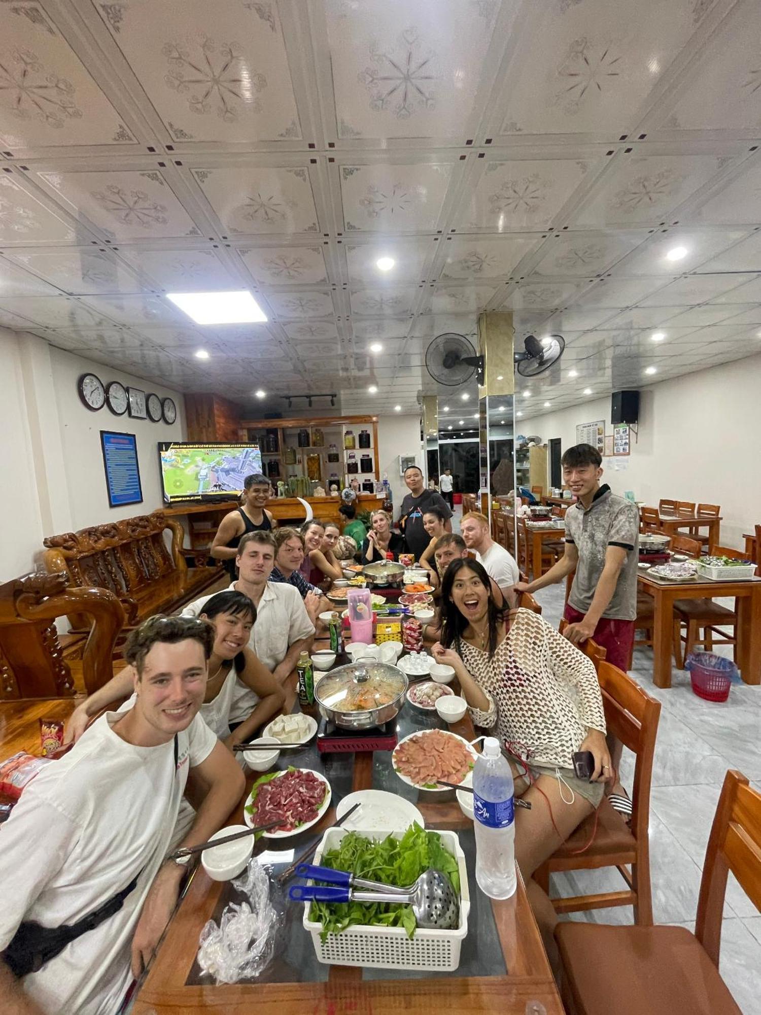 HA GIANG Safari Hostel&Group tours Extérieur photo